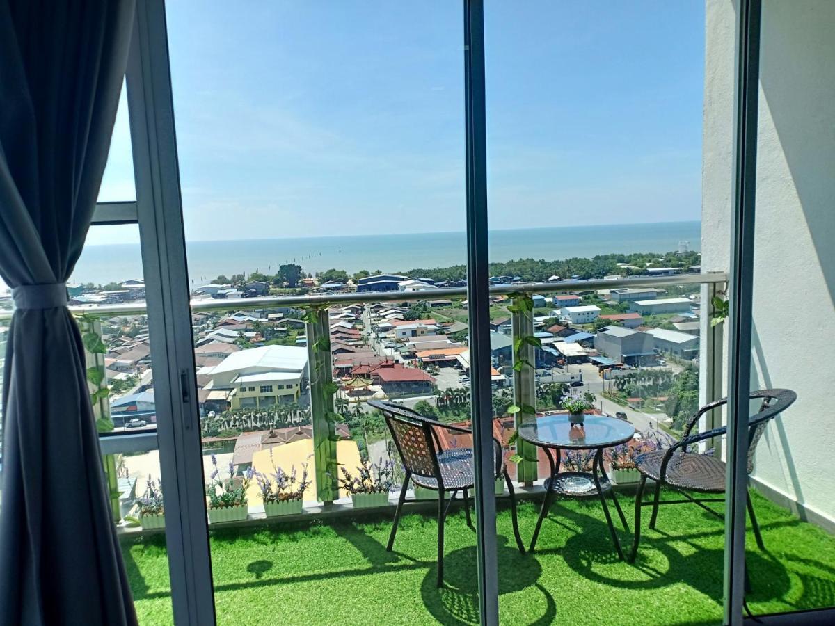 Sekinchan Seaview Homestay L143 High View Екстер'єр фото