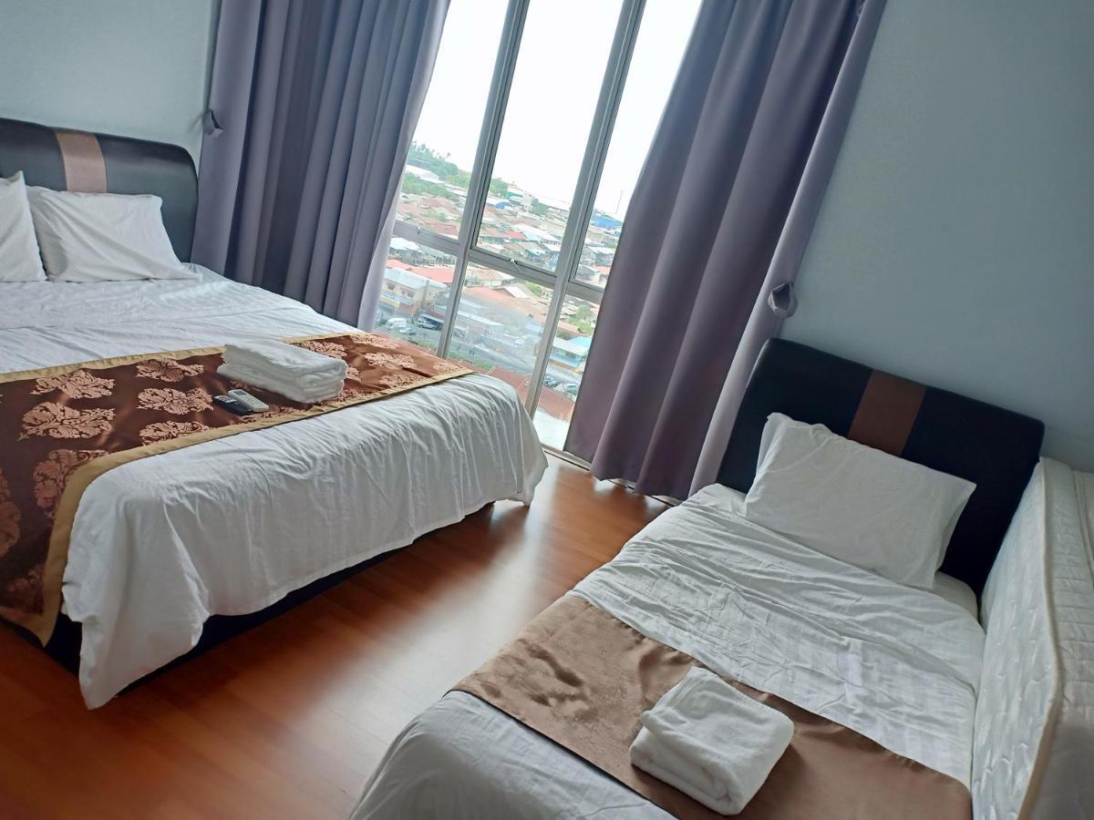 Sekinchan Seaview Homestay L143 High View Екстер'єр фото